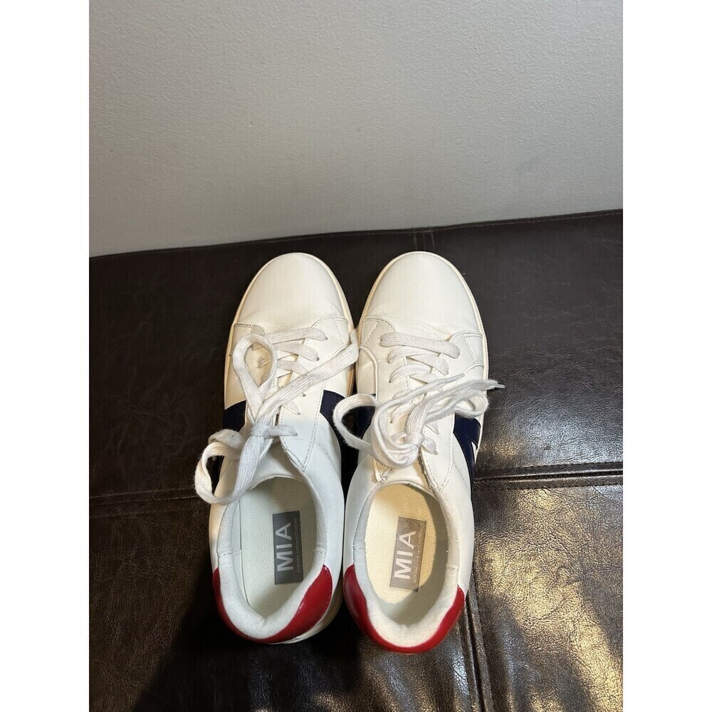 MIA Women's White Low-Top Sneakers Red Navy Accents Lace-Up Women’s 8.5 - Picture 4 of 10